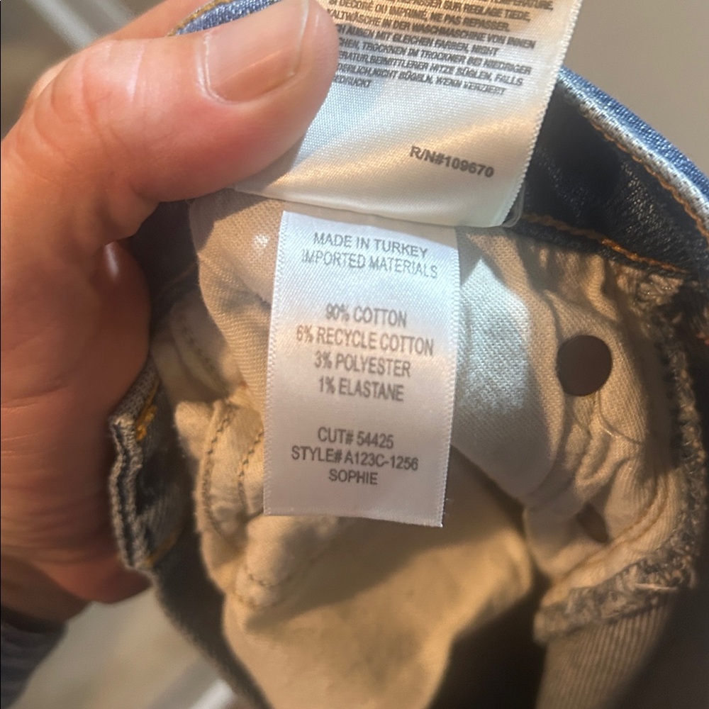 Agolde Sophie Slim Fit Jeans - Picture 7 of 9